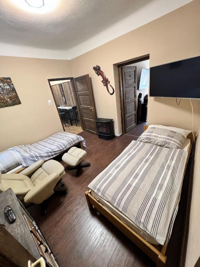 Fehér galamb apartman Gyál Esterno foto